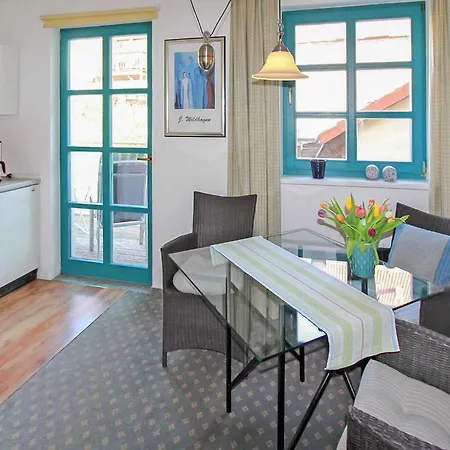 شقة Stunning In Waren Mueritz With Kitchen فارين