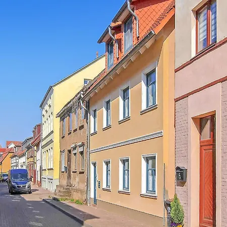 Stunning In Waren Mueritz With Kitchen *