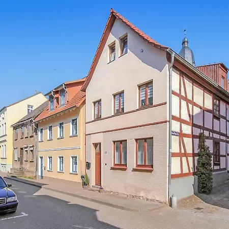 Stunning In Waren Mueritz With Kitchen شقة